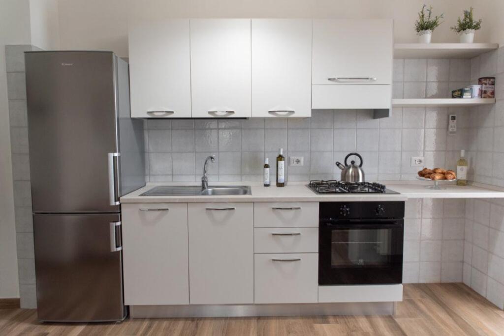 אפרטהוטל אוסטוני Residenza Aurora מראה חיצוני תמונה